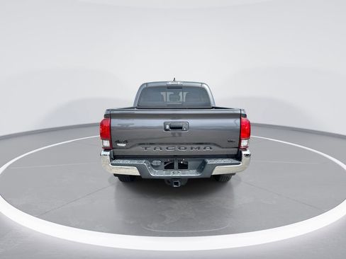 Used 2021 Toyota Tacoma SR5 w/ Blackout Package (TMS) image 7