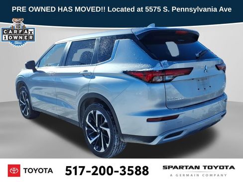Used 2024 Mitsubishi Outlander SE image 9