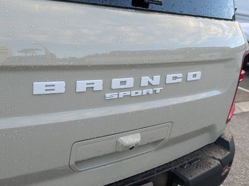 New 2025 Ford Bronco Sport Badlands image 13