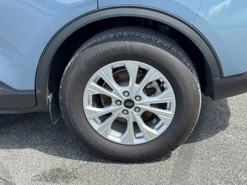 Used 2023 Ford Escape Active w/ Tech Pack #2 AWD/4WD image 7