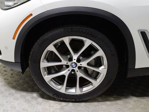 Used 2022 BMW X5 xDrive40i w/ Luxury Seating Package image 36