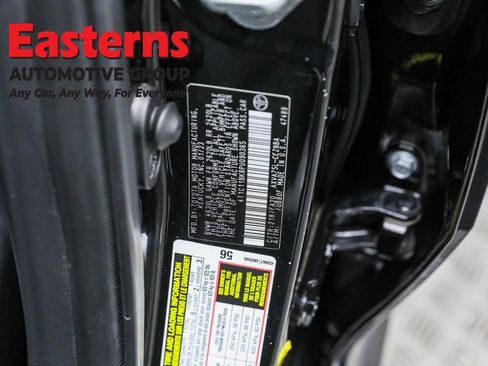 Used 2023 Toyota Camry LE image 32