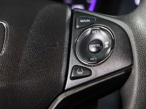 Used 2021 Honda HR-V EX image 14