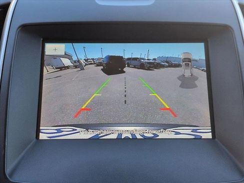 Used 2019 Ford Edge SEL image 13