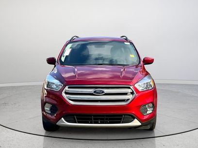 Used 2018 Ford Escape SE w/ SE Sync 3 Package