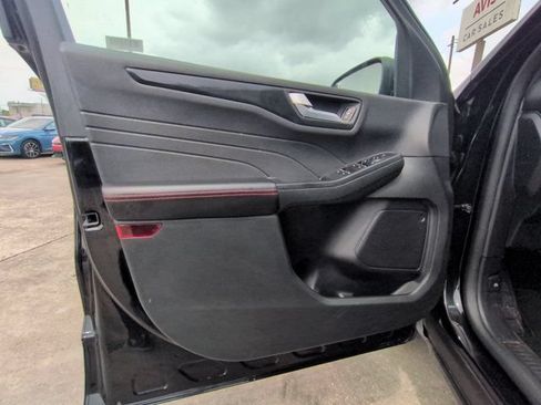 Used 2025 Ford Escape ST-Line AWD/4WD image 11