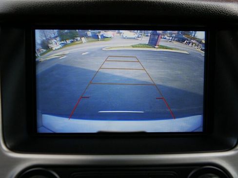 Used 2020 GMC Yukon SLT image 34