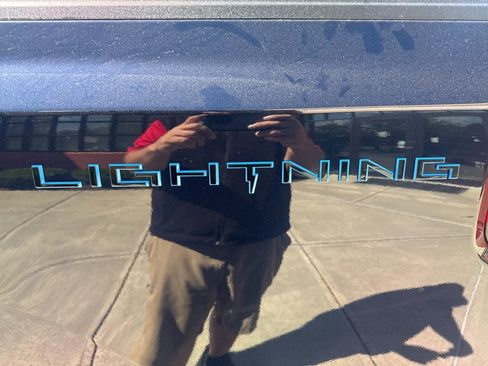New 2025 Ford F150 Lightning Platinum image 17