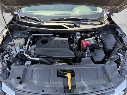 Used 2024 Nissan Rogue SV FWD image 24