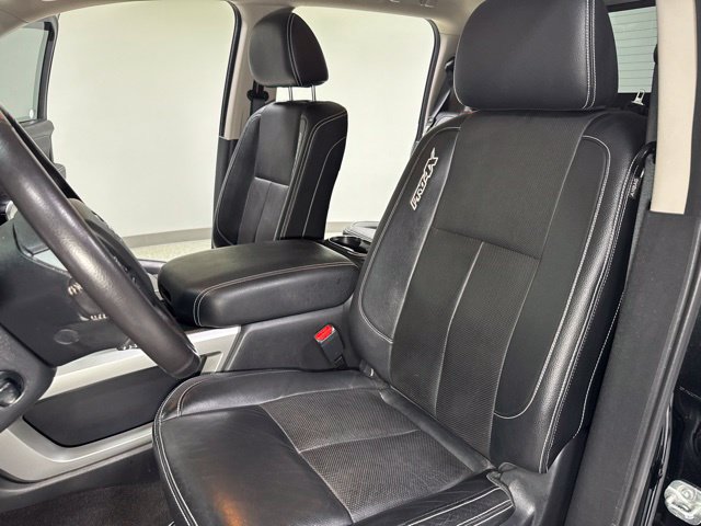 Used 2019 Nissan Titan PRO-4X AWD/4WD image 16