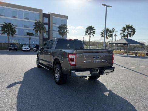 Used 2022 Ford F150 Lariat w/ Max Trailer Tow Package image 26