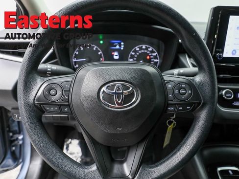 Used 2024 Toyota Corolla LE FWD image 10