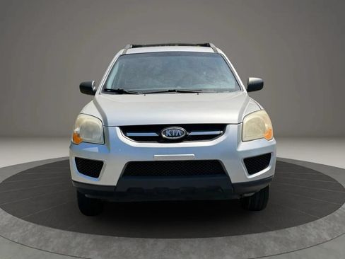 Used 2010 Kia Sportage LX FWD image 2