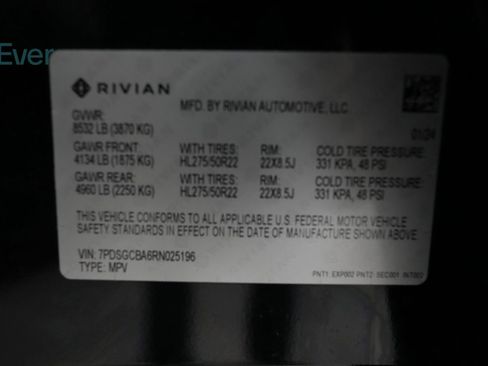 Used 2024 Rivian R1S Adventure AWD/4WD image 28