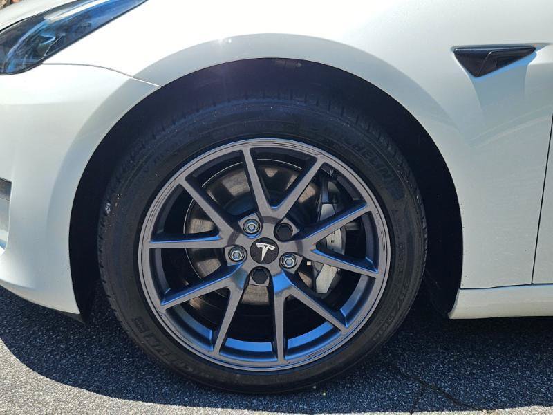 Used 2023 Tesla Model 3 Standard Range RWD image 18