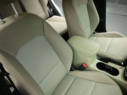 Used 2020 Kia Soul LX image 28