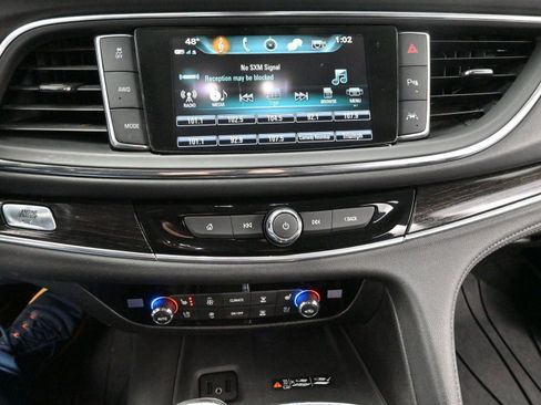 Used 2019 Buick Enclave Avenir w/ Avenir Technology Package image 23