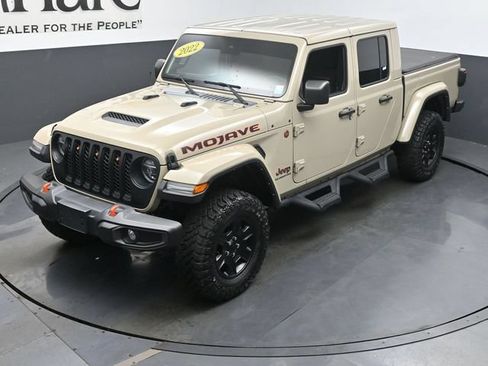 Used 2022 Jeep Gladiator Mojave w/ LED Lighting Group AWD/4WD image 42