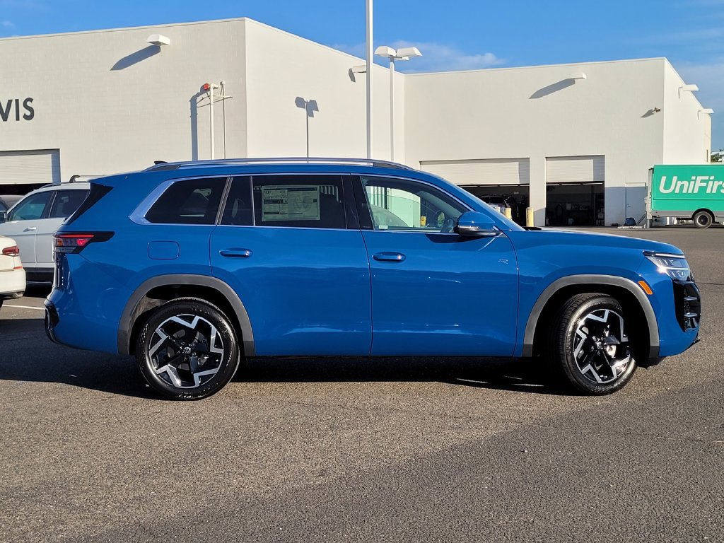 New 2027 Volkswagen Atlas SEL R-Line AWD/4WD image 4