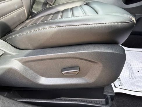 Used 2024 Ford Edge SEL w/ Convenience Package AWD/4WD image 32