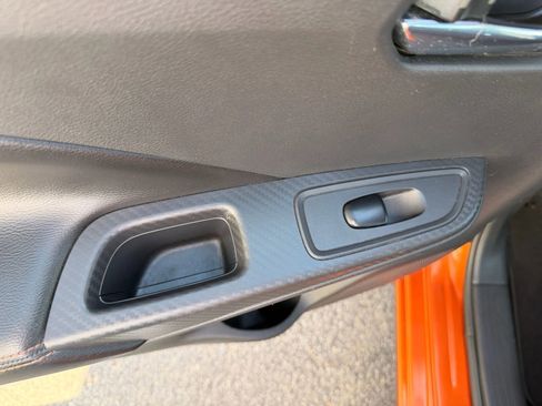 Used 2020 Nissan Versa SR w/ Lighting Package image 19