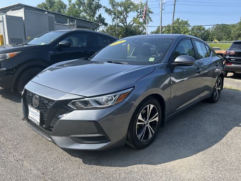 Used 2020 Nissan Sentra SV FWD image 1