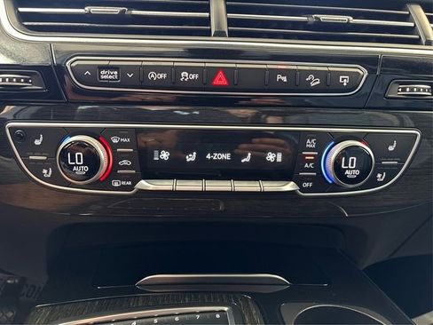 Used 2017 Audi Q7 3.0T Premium Plus AWD/4WD image 38