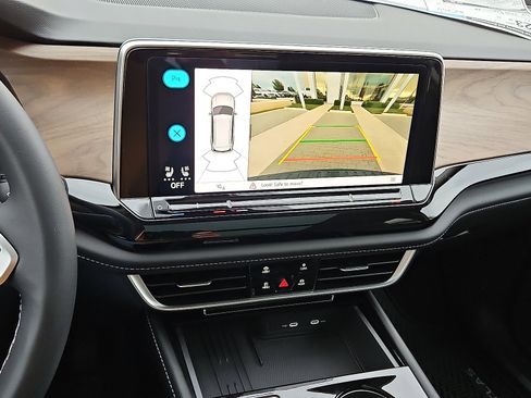 New 2026 Volkswagen Atlas SE image 16