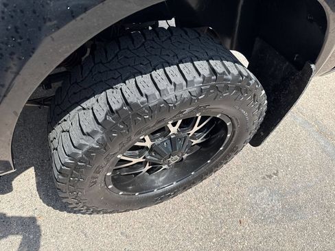 Used 2014 RAM 1500 Laramie AWD/4WD image 28