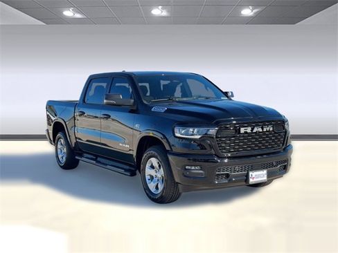 New 2026 RAM 1500 4x4 Crew Cab image 7