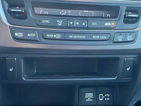 Used 2022 Honda Pilot Special Edition image 28