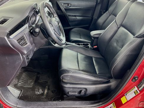 Used 2015 Toyota Corolla S Premium image 3