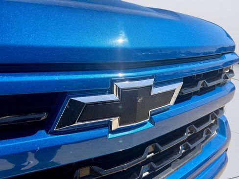 Used 2022 Chevrolet Silverado 1500 RST RWD image 11