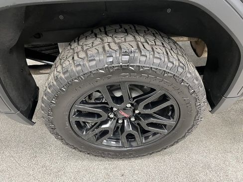 Used 2023 GMC Sierra 1500 Elevation image 20