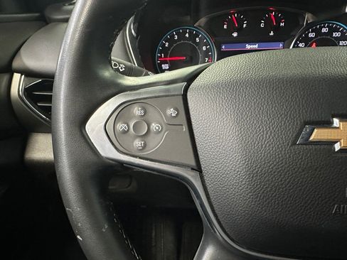 Certified 2023 Chevrolet Traverse LT image 8