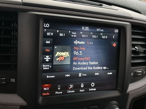 Used 2021 RAM 1500 Tradesman w/ Tradesman SXT Package image 17