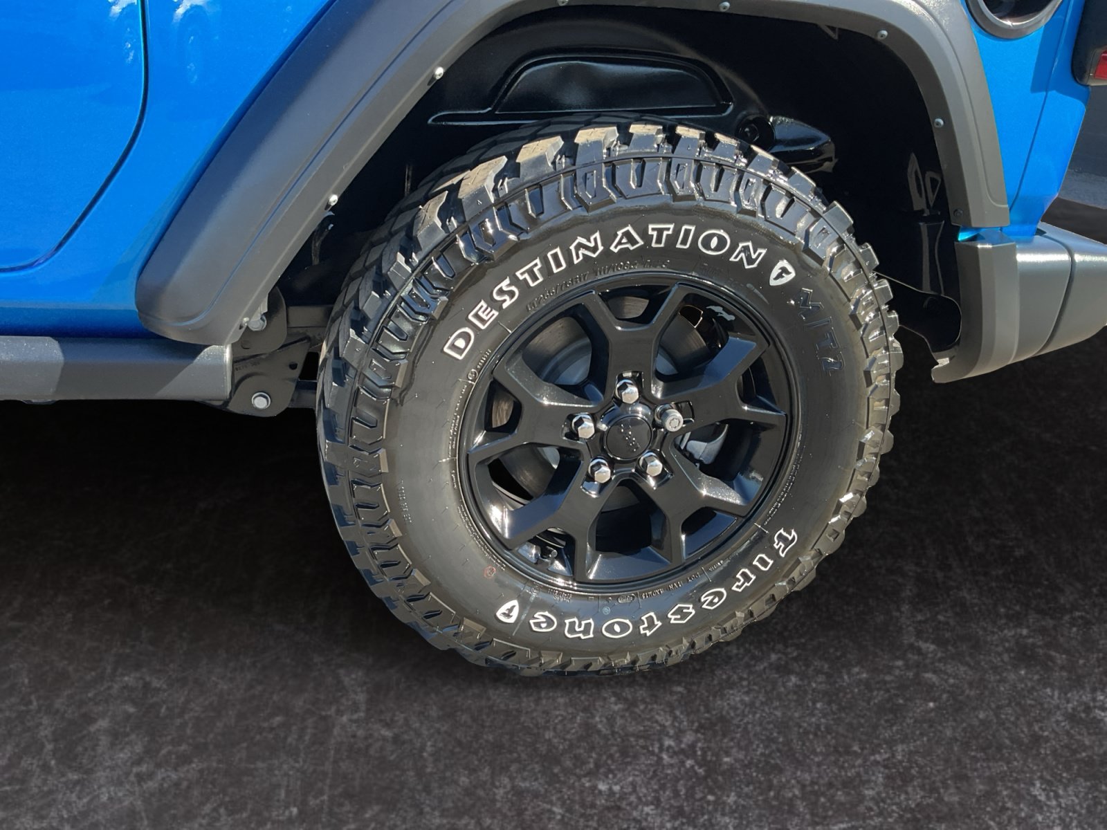Used 2021 Jeep Wrangler Sport AWD/4WD image 9