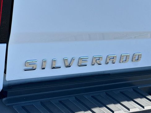 Used 2019 Chevrolet Silverado 2500 LTZ w/ Duramax Plus Package AWD/4WD image 23