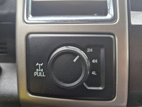 Used 2017 Ford F250 Lariat w/ Lariat Value Package image 26