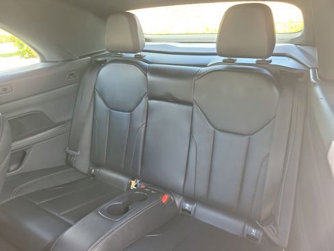Used 2025 BMW 430i Convertible RWD image 13