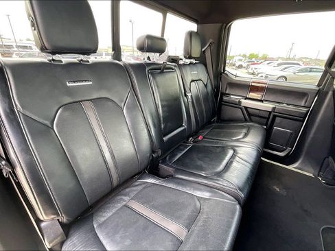 Used 2017 Ford F250 Platinum w/ FX4 Off-Road Package AWD/4WD image 22