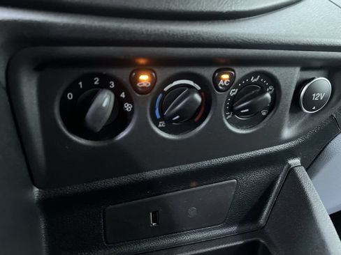 Used 2019 Ford Transit 350 XL RWD image 23