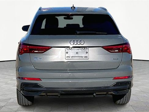 Used 2022 Audi Q3 2.0T Premium Plus w/ Premium Plus Package image 4