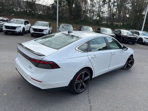 Used 2025 Honda Accord Sport image 10