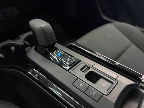 Used 2024 Toyota Prius LE FWD image 22