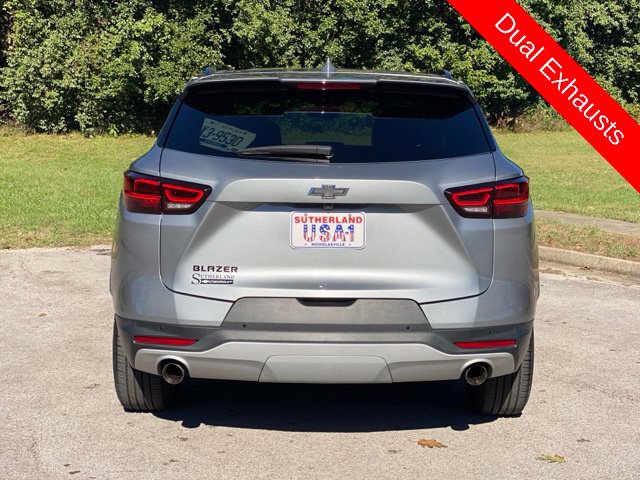 Used 2025 Chevrolet Blazer LT w/ Redline Edition FWD image 6