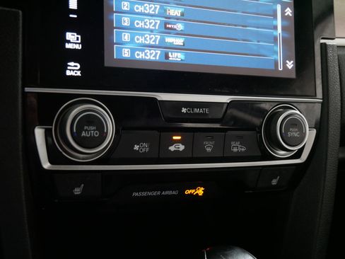 Used 2016 Honda Civic Touring image 23