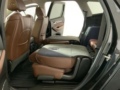 Used 2020 Buick Enclave Avenir w/ Avenir Technology Package AWD/4WD image 37