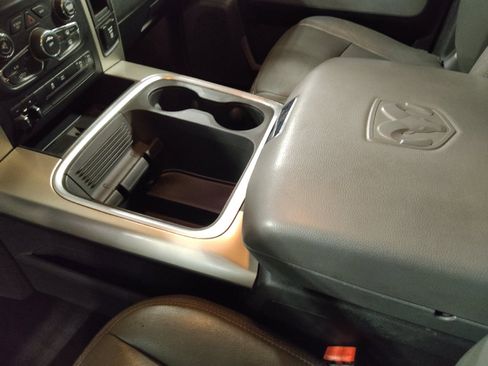 Used 2018 RAM 1500 Big Horn RWD image 26