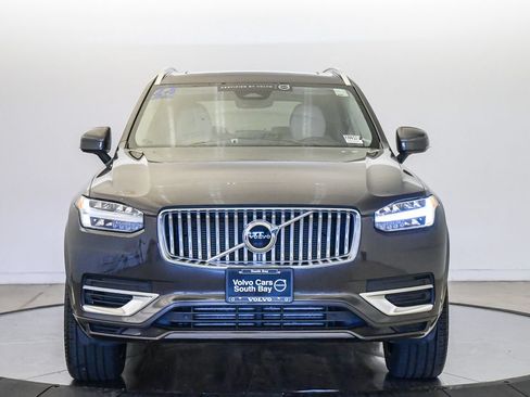 Certified 2024 Volvo XC90 T8 Core AWD/4WD image 7